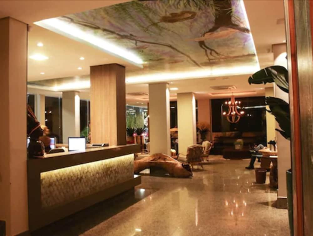 Amazon Plaza Hotel Cuiabá Eksteriør bilde